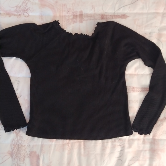 American Eagle Lettuce Edge Ribbed Sweater - Picture 3 of 5